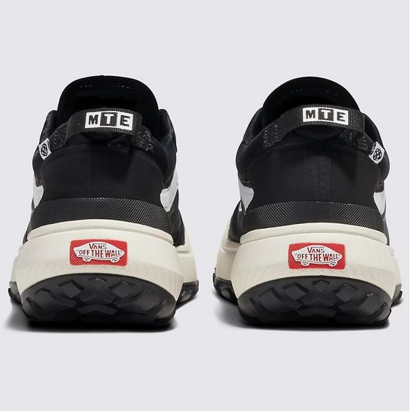バンズ 耐久撥水 (DWR) 加工 VANS MTE Crosspath / Black/White