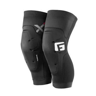 G-FORM(ジーフォーム)プロテクターの販売ページ