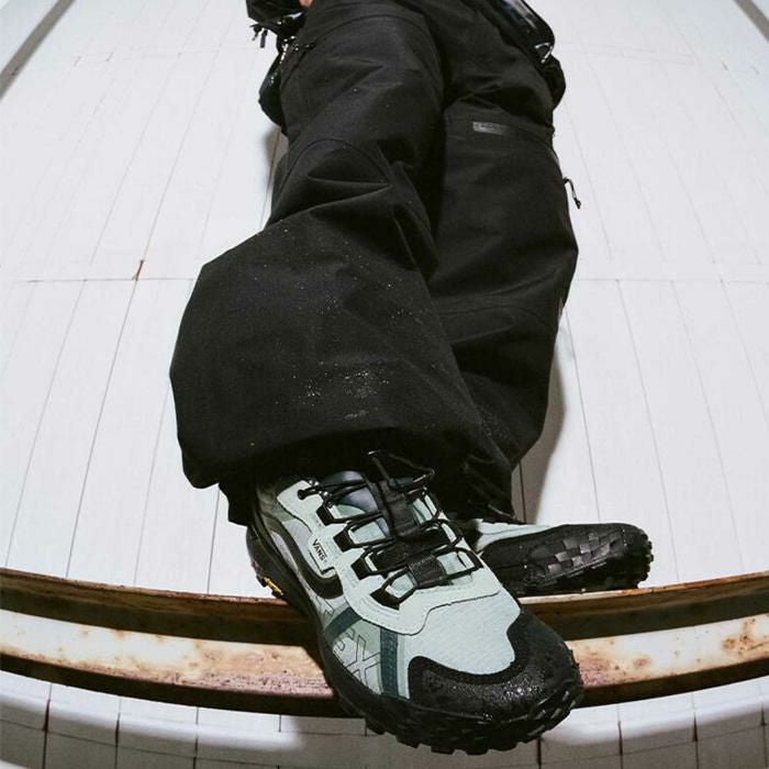 VANS ゴアテックス 防水 スニーカー バンズ MTE クロスパス XC / BLACK