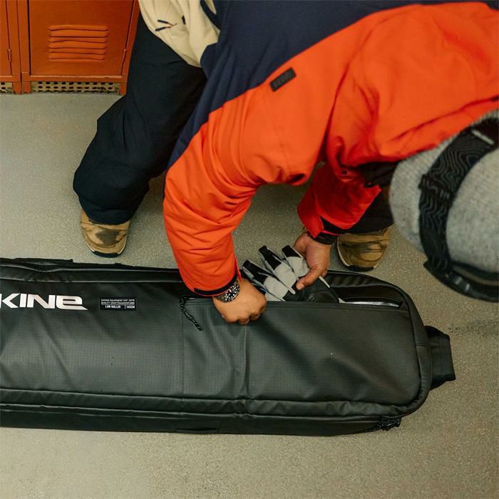 スノーボード ケース キャスター DAKINE LOW ROLLER BLK ボード道具 