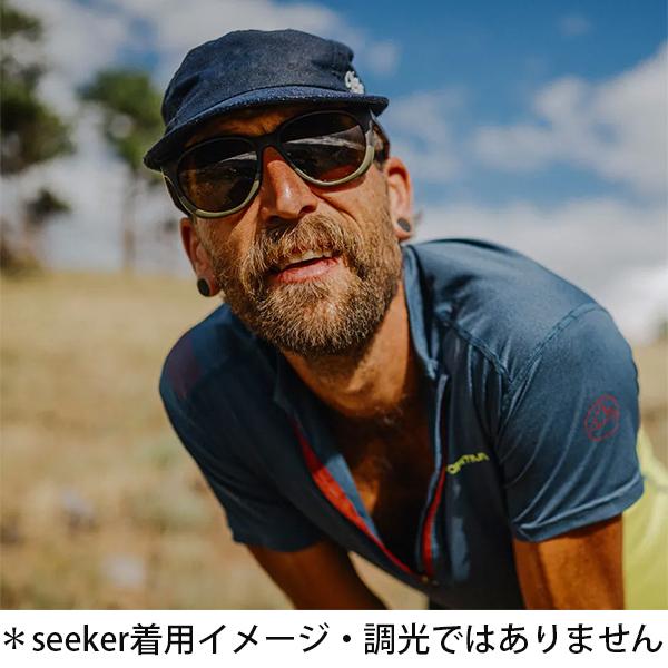 smith サングラス 調光 Seeker Matte Black / NXT Photo Clear スミス