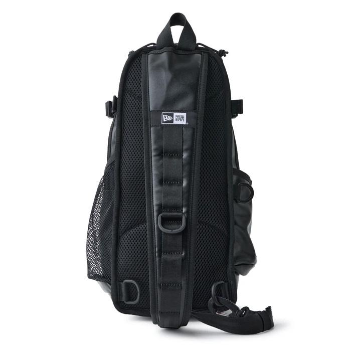 ニューエラ スリングボディバッグ 12L シンセティックレザー ブラック